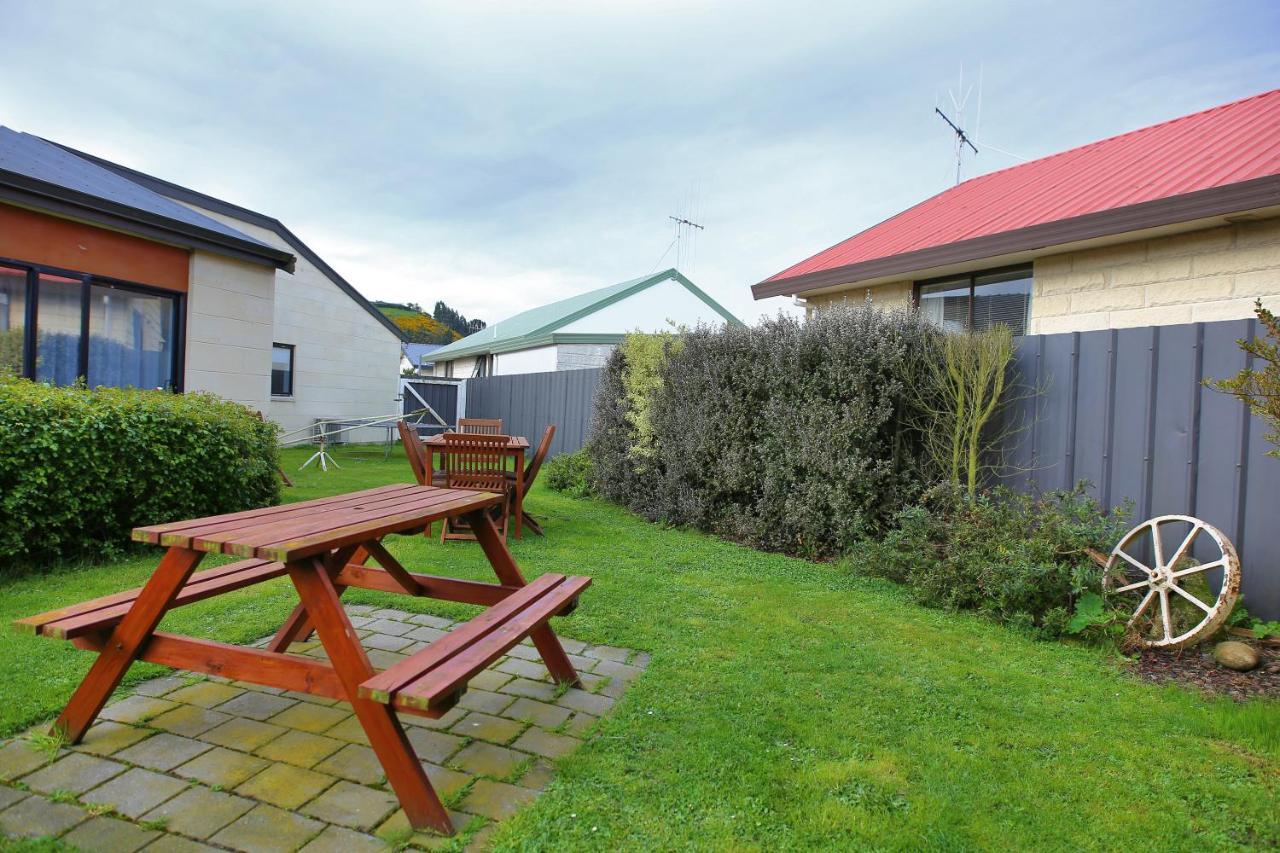 Heritage Court Lodge Oamaru Kültér fotó